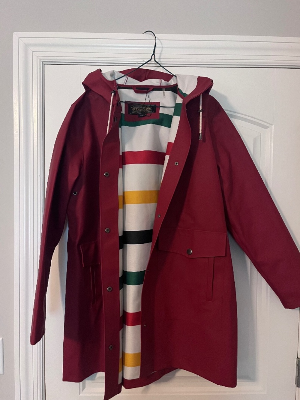 Pendleton Raincoat: Glacier Stripe Size Large